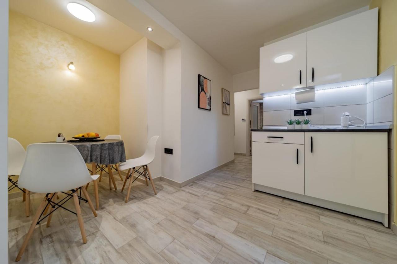 Kapetan Apartment Beograd Ngoại thất bức ảnh